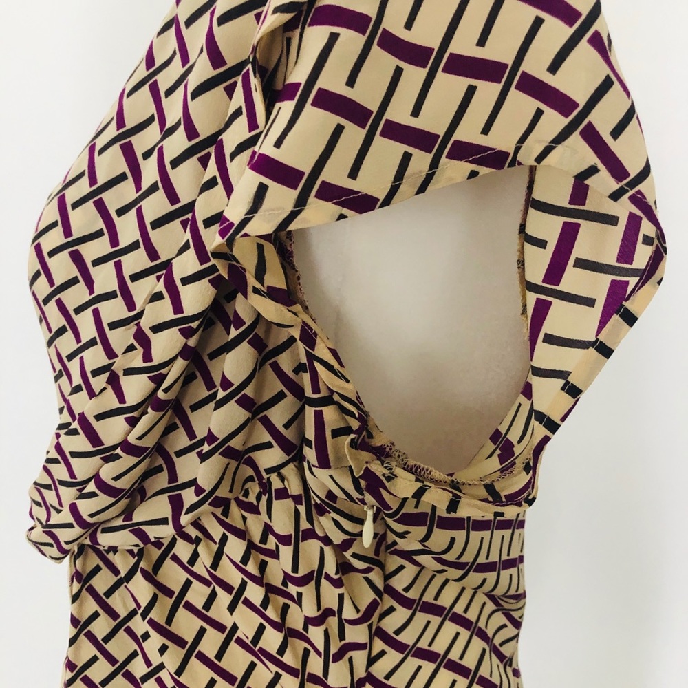 Ruffled Short Sleeved Patterned Blouse - image 3